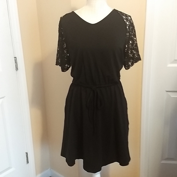 Grace Karin Dresses & Skirts - ⭐⭐8 for $25 NWT Black summer dress tide waist and lace sleeves